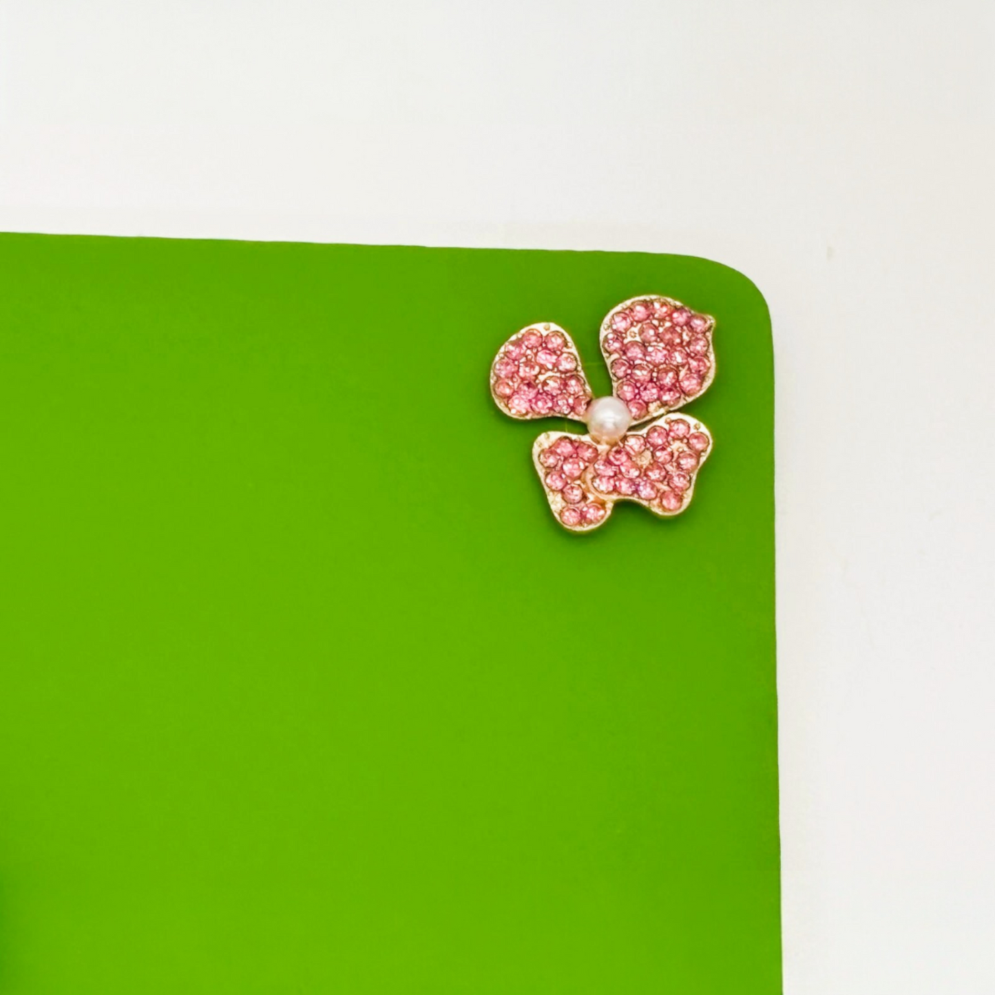 Handmade Elegant Lampwork Statement Bead Pen with Green Notebook with Pink Accent