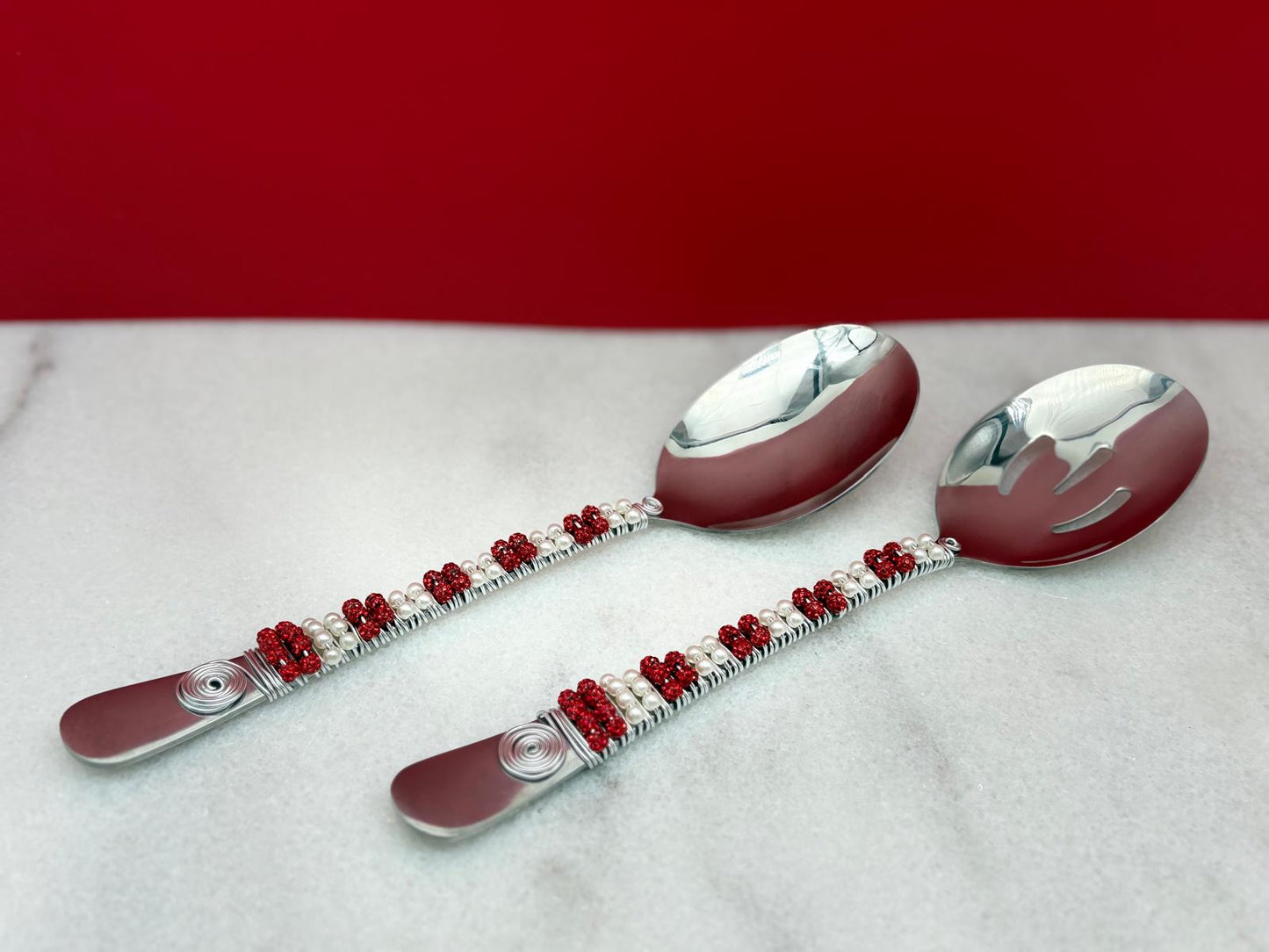 White Ceramic Serving Bowl with Crimson Utensils – 10” Modern Salad Bowl Gift Set