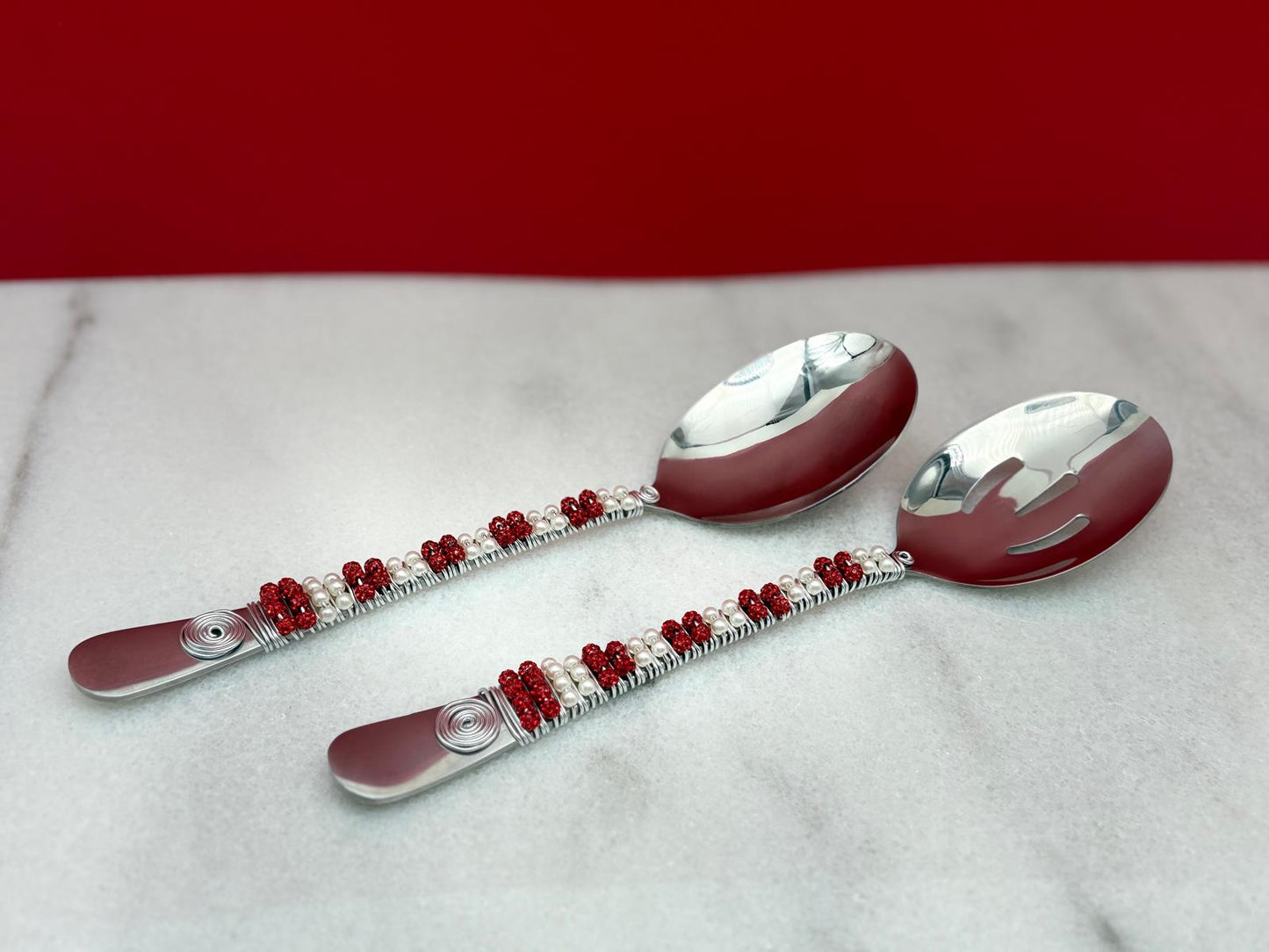 White Ceramic Serving Bowl with Crimson Utensils – 10” Modern Salad Bowl Gift Set