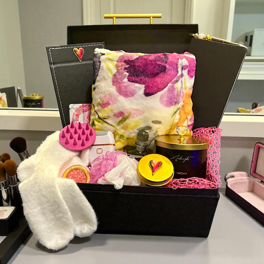 The Ebony: Deluxe Spa Gift Set