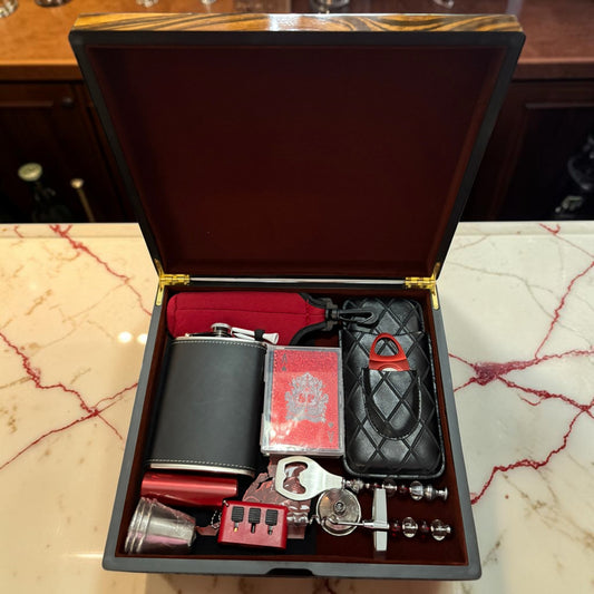 The Leonard: Crimson and Cream Gentlemen's Gift Set Golf Cigar