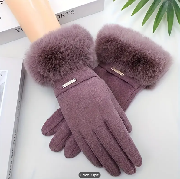 Glove with Beautiful Faux Fur Trim