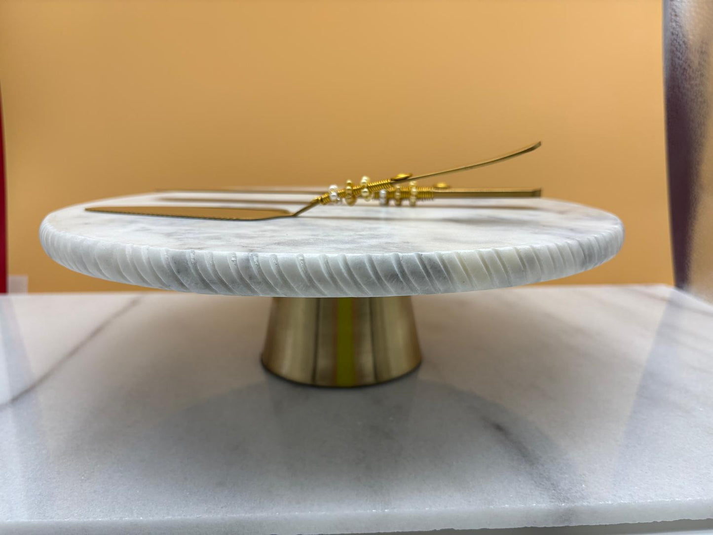 Elegant Marble Cake Stand with Gold Base & Matching Utensils – 12” Round