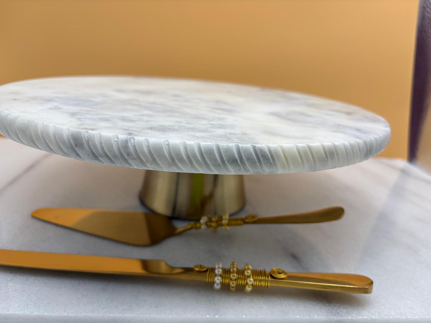 Elegant Marble Cake Stand with Gold Base & Matching Utensils – 12” Round