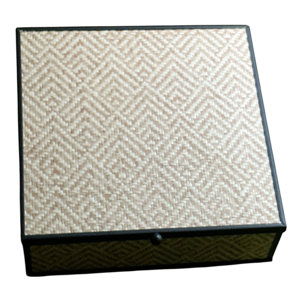 House of Lux Gifts mirrored charcuterie gift box with a textured straw-patterned lid and black metal trim.